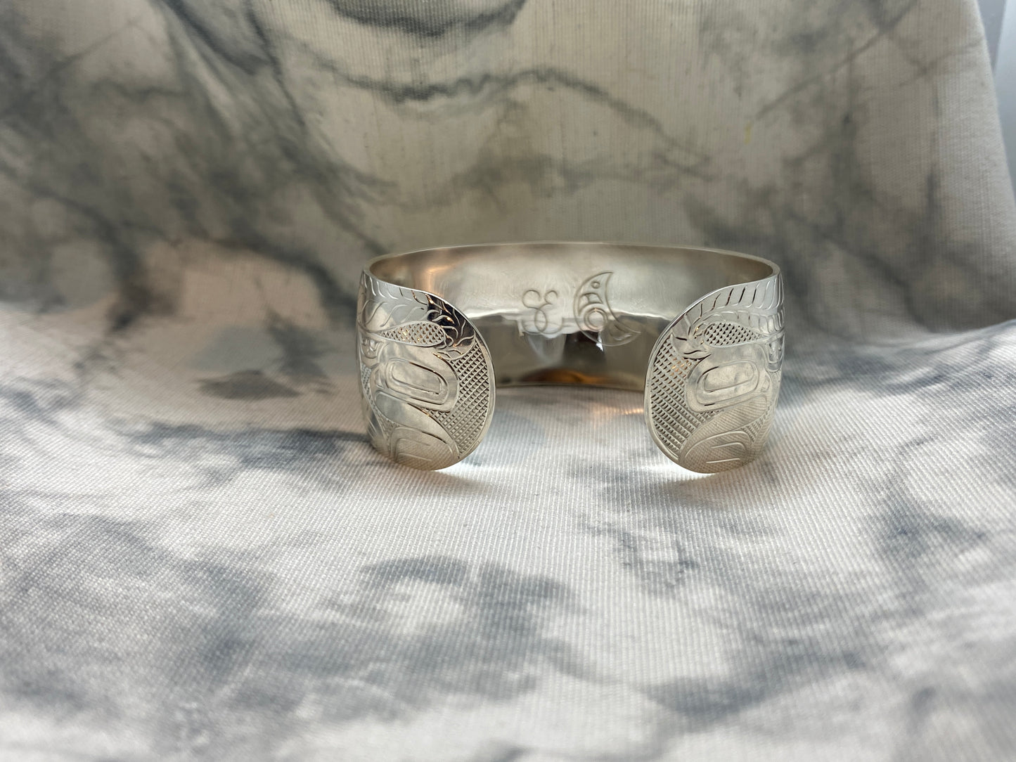 Wolf 1 Inch Bracelet