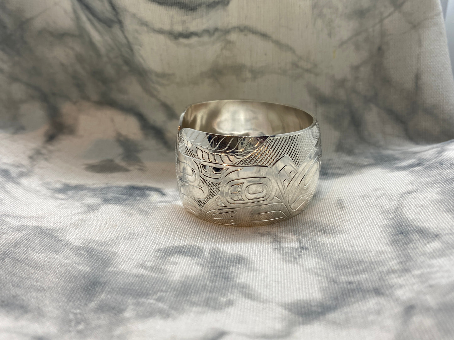 Wolf 1 Inch Bracelet