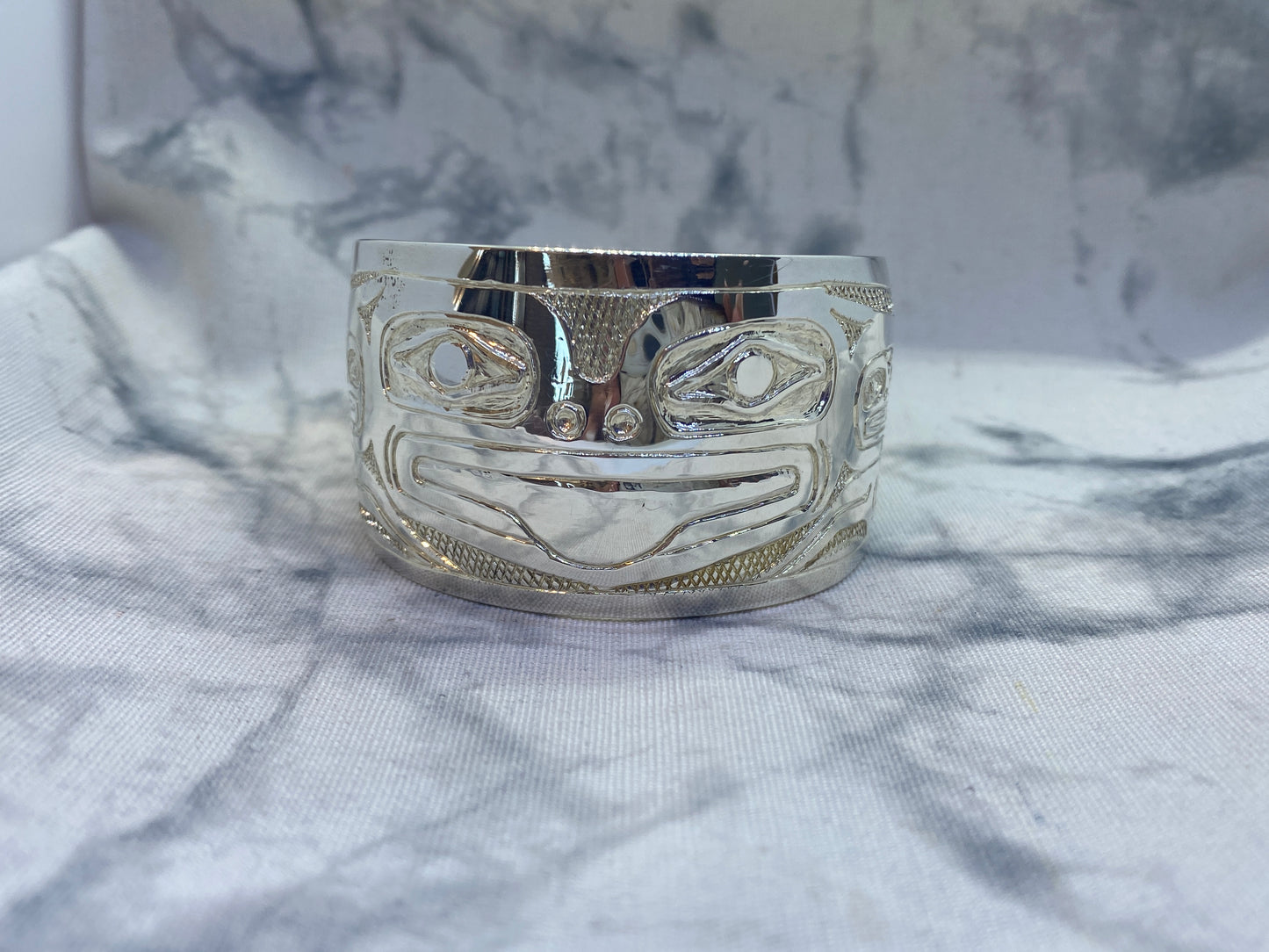 Frog 1 1/2 Inch Bracelet