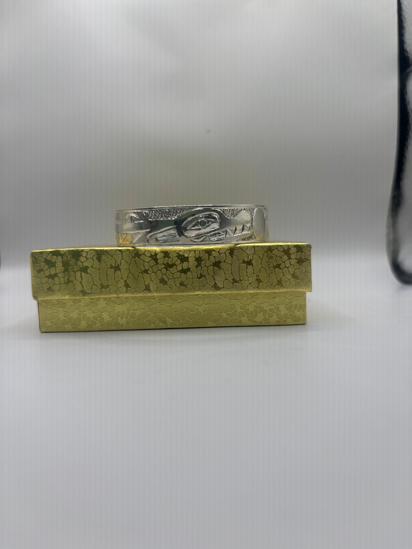 Killer Whale Raven 1/2 Inch Bracelet